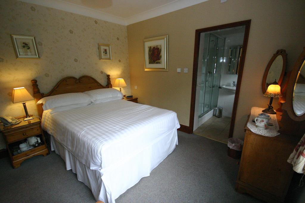 Three Horseshoes Country Inn Leek Habitación foto