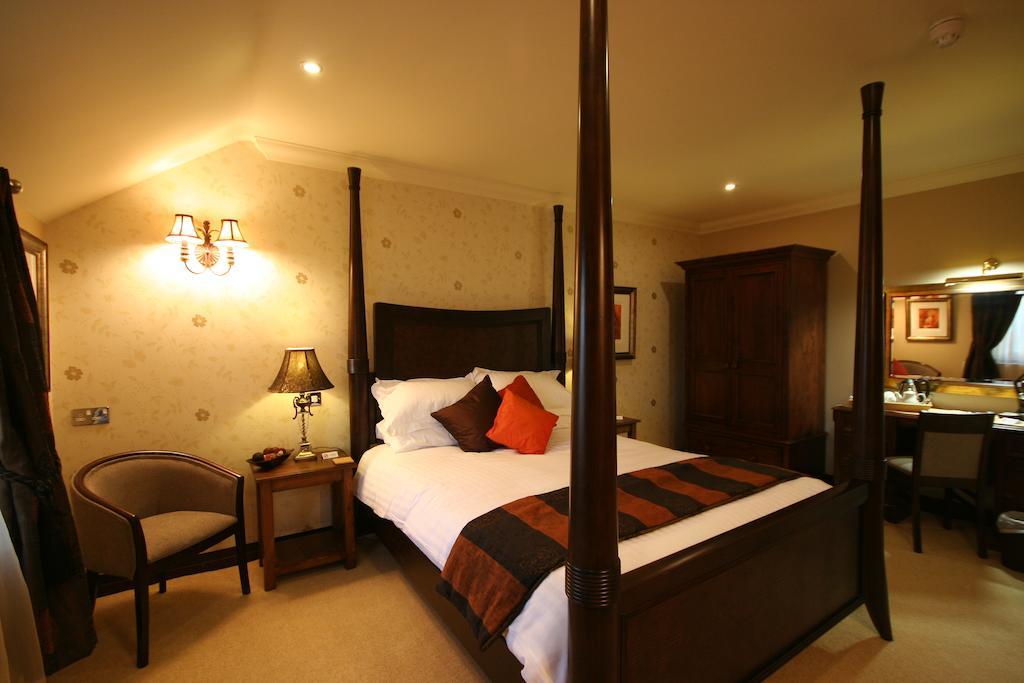 Three Horseshoes Country Inn Leek Habitación foto