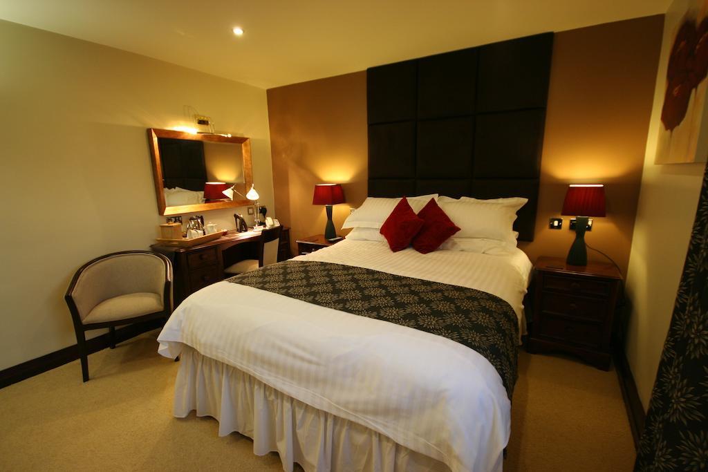 Three Horseshoes Country Inn Leek Habitación foto